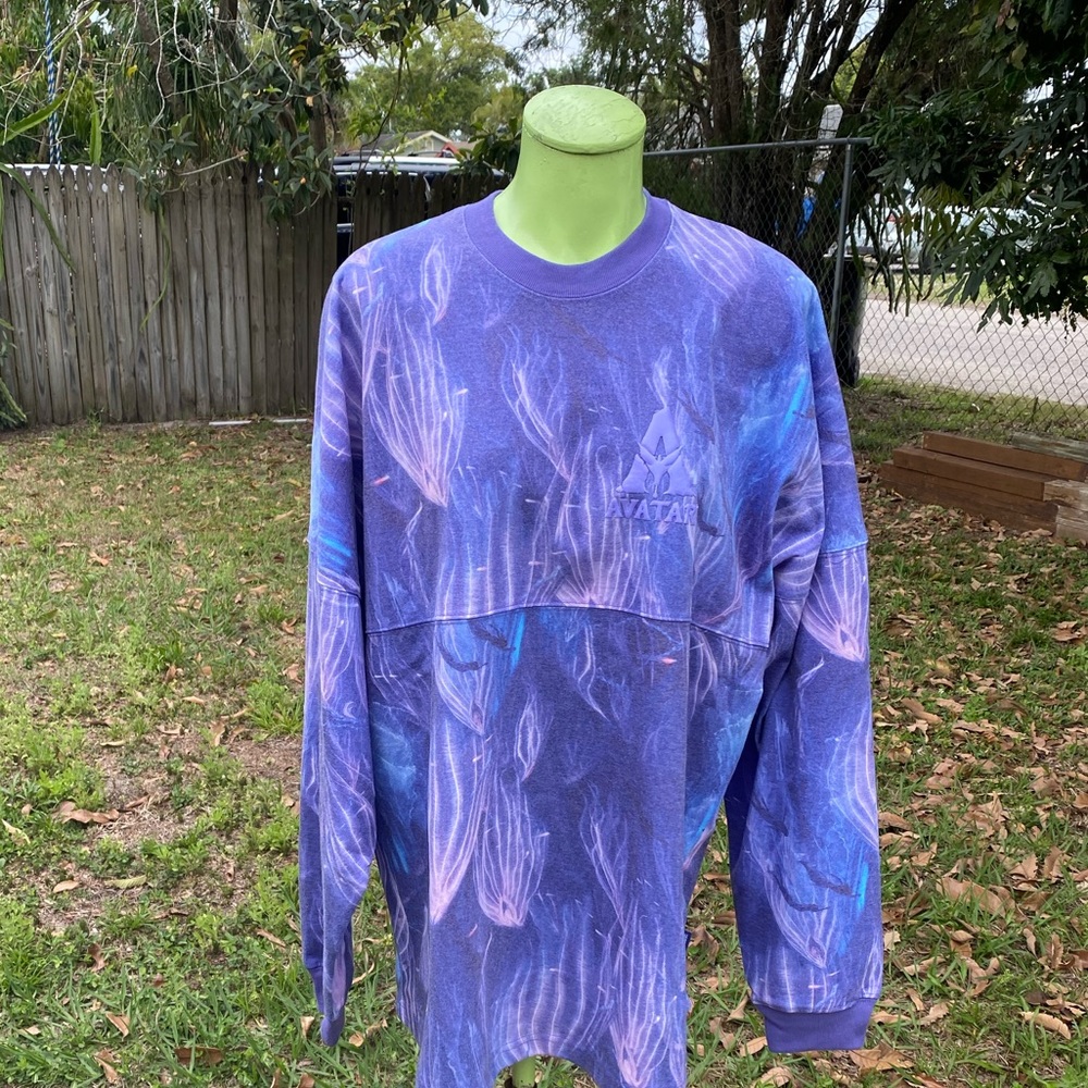Disney Avatar Spirit Jersey Size Large NWT